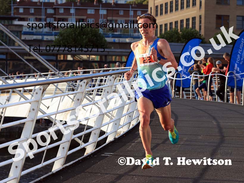 The 2024 Quayside 5k Road Race, Newcastle/Gateshead.  Photo: David T. Hewitson/Sports for All Pics